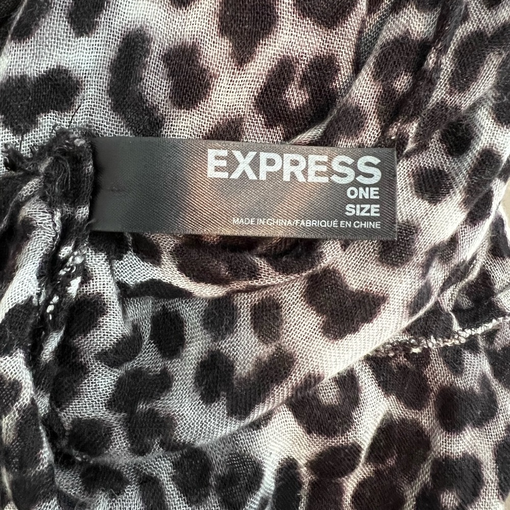 Express Infinity Scarf - Picture 2 of 3